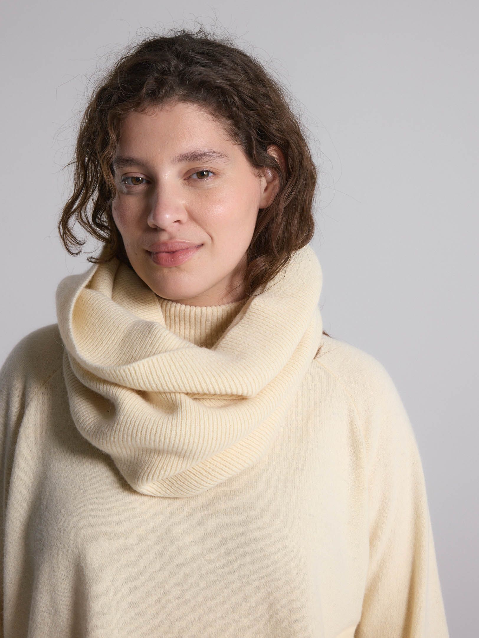 Cuello Alegra