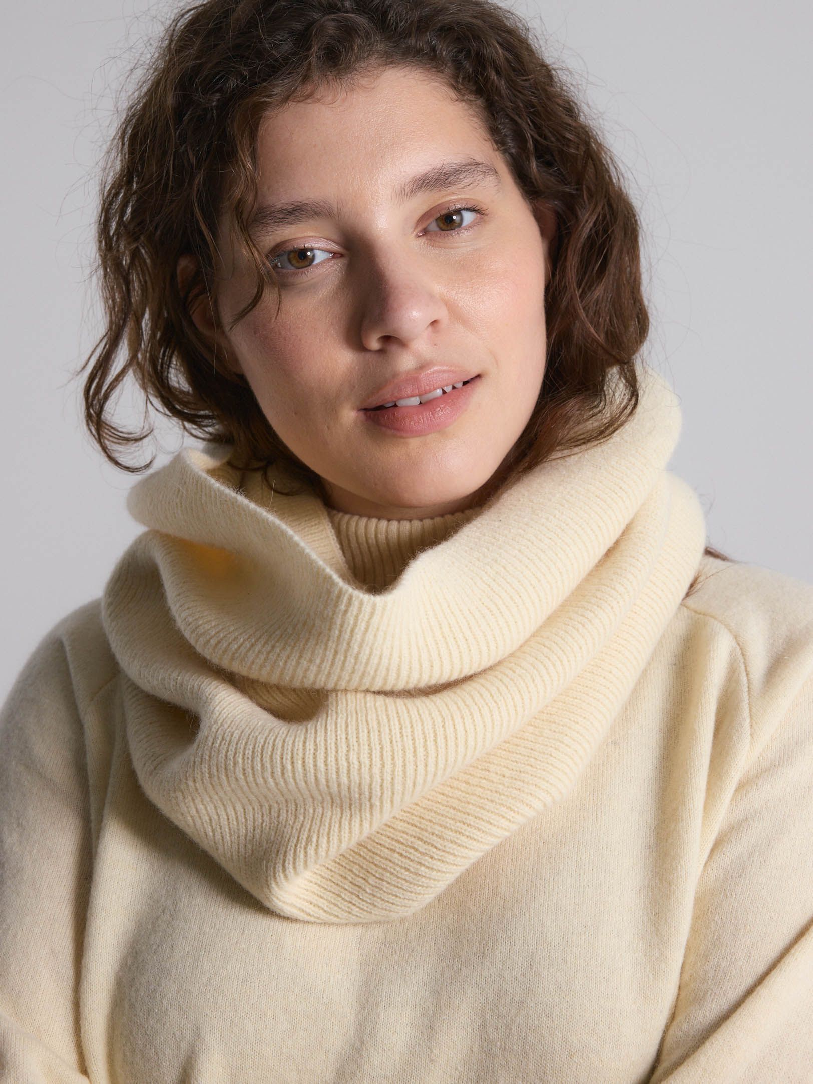Cuello Alegra