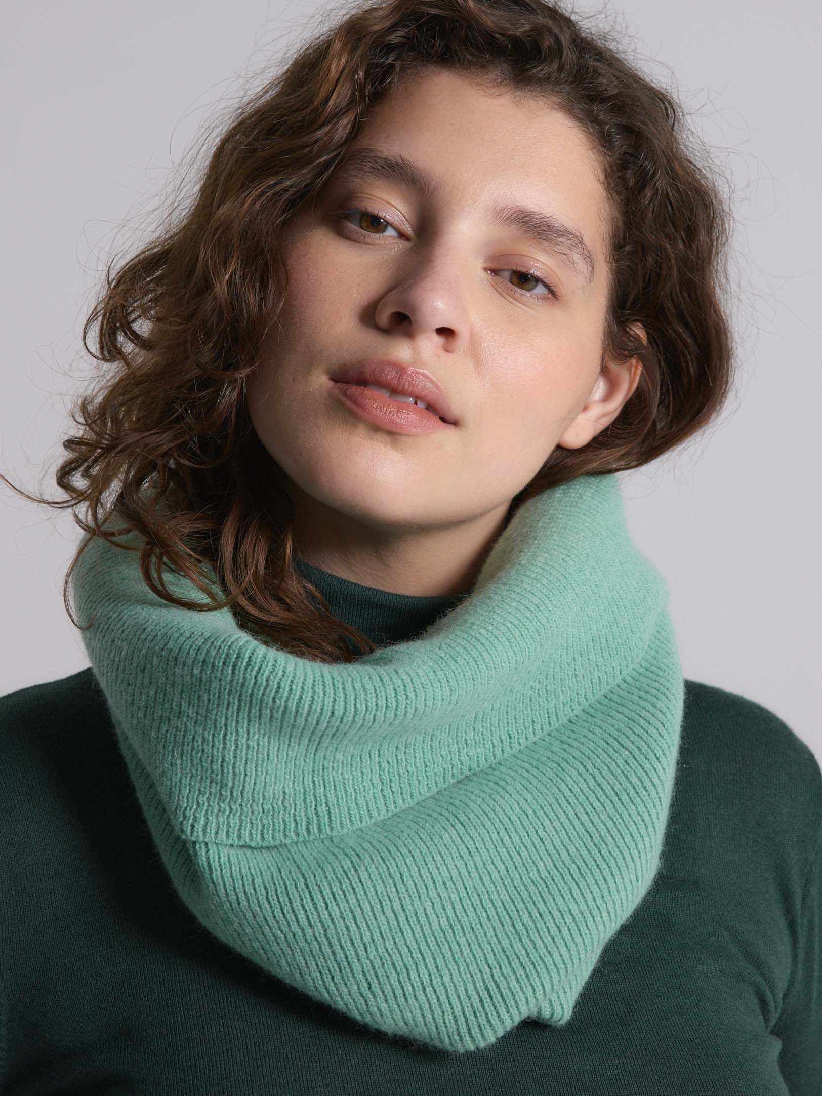 Cuello Alegra