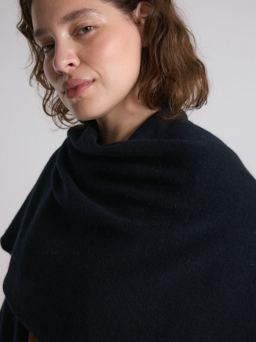 Ruana Amelie