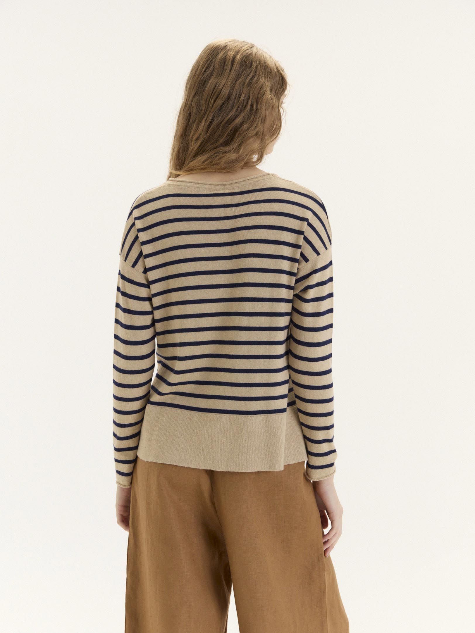 Sweater Akinarette