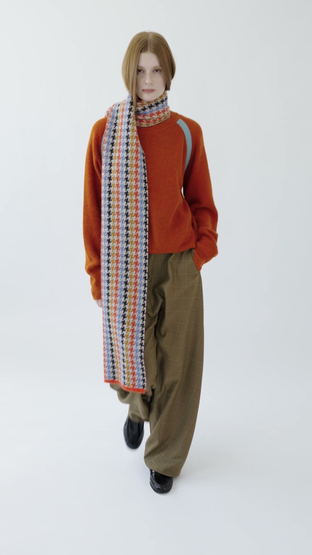 Sweater_Adela_Ladrillo.mp4