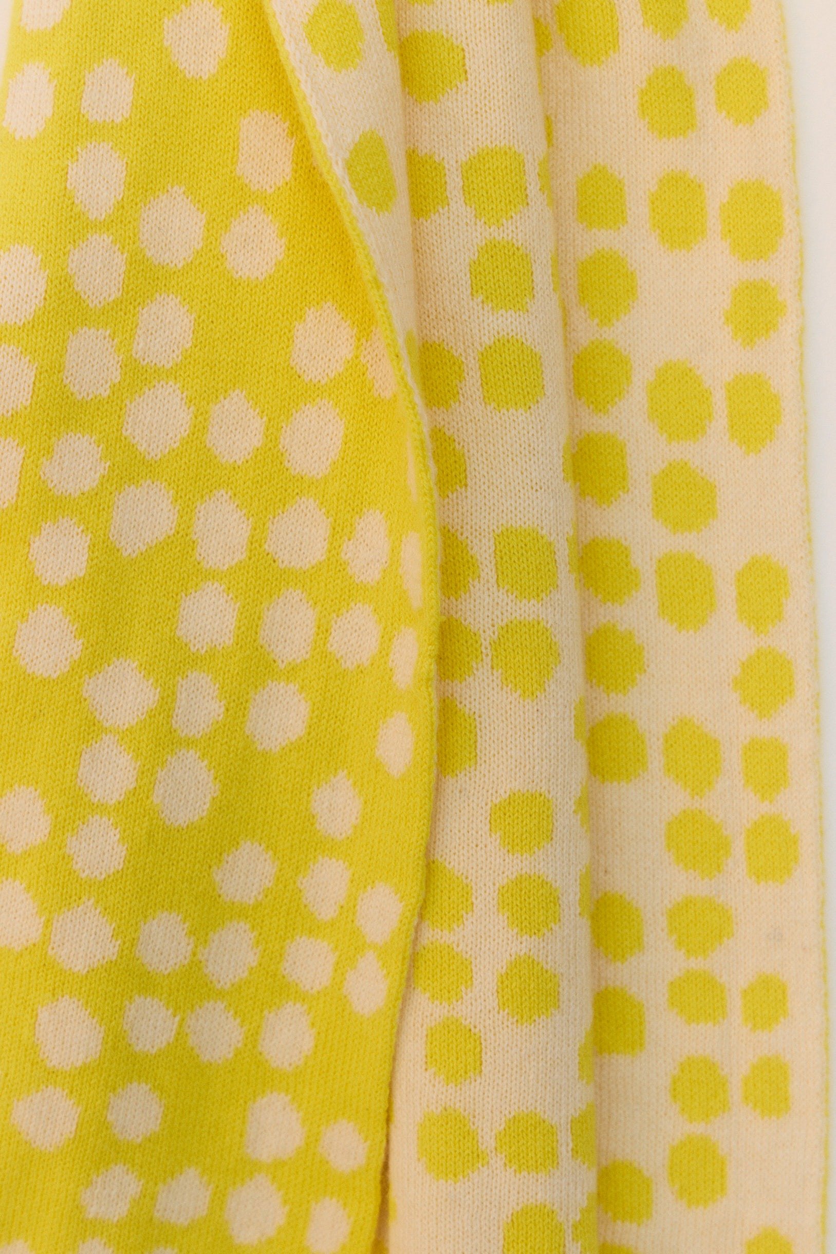 CHALINA DOTS