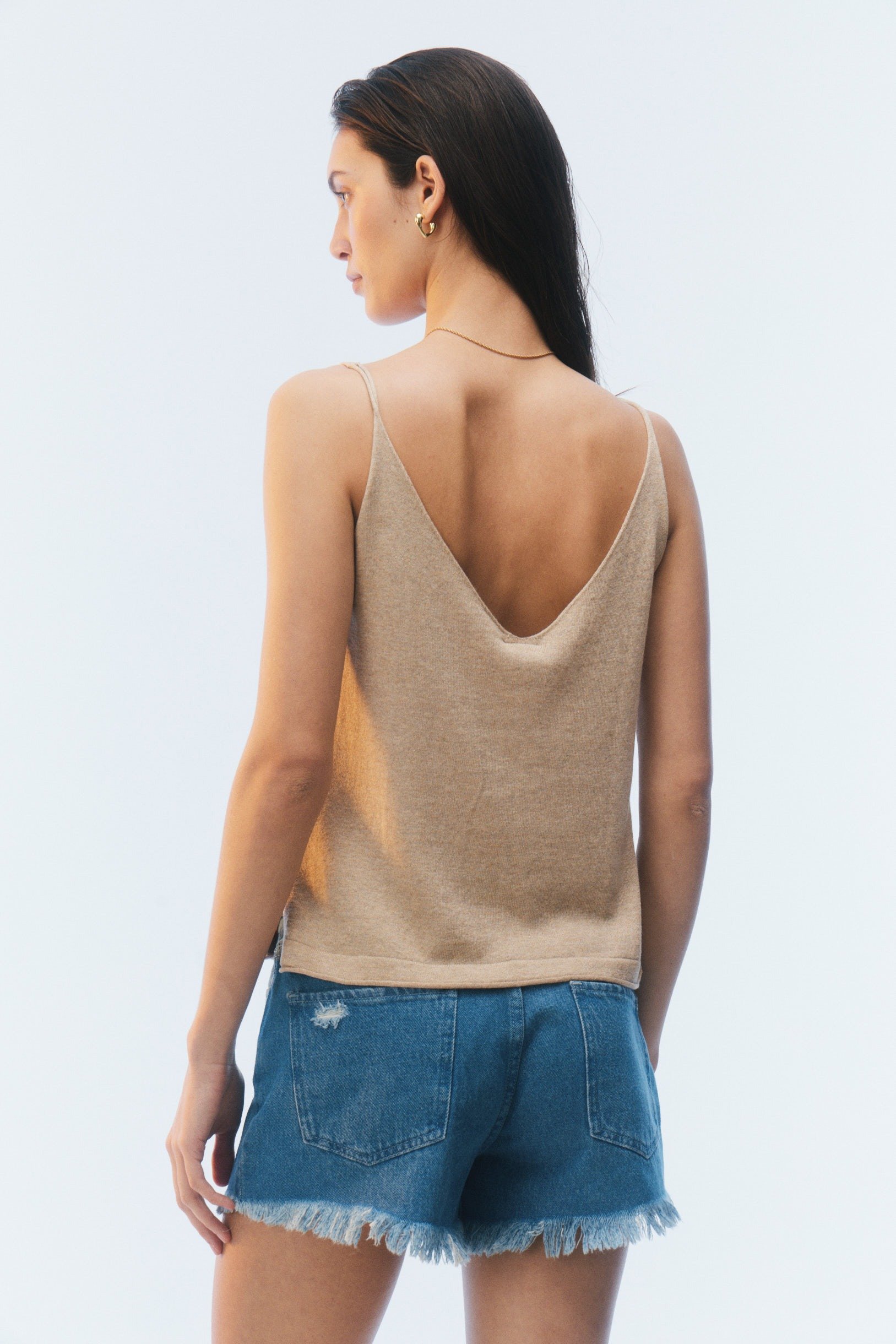 MUSCULOSA AKINA