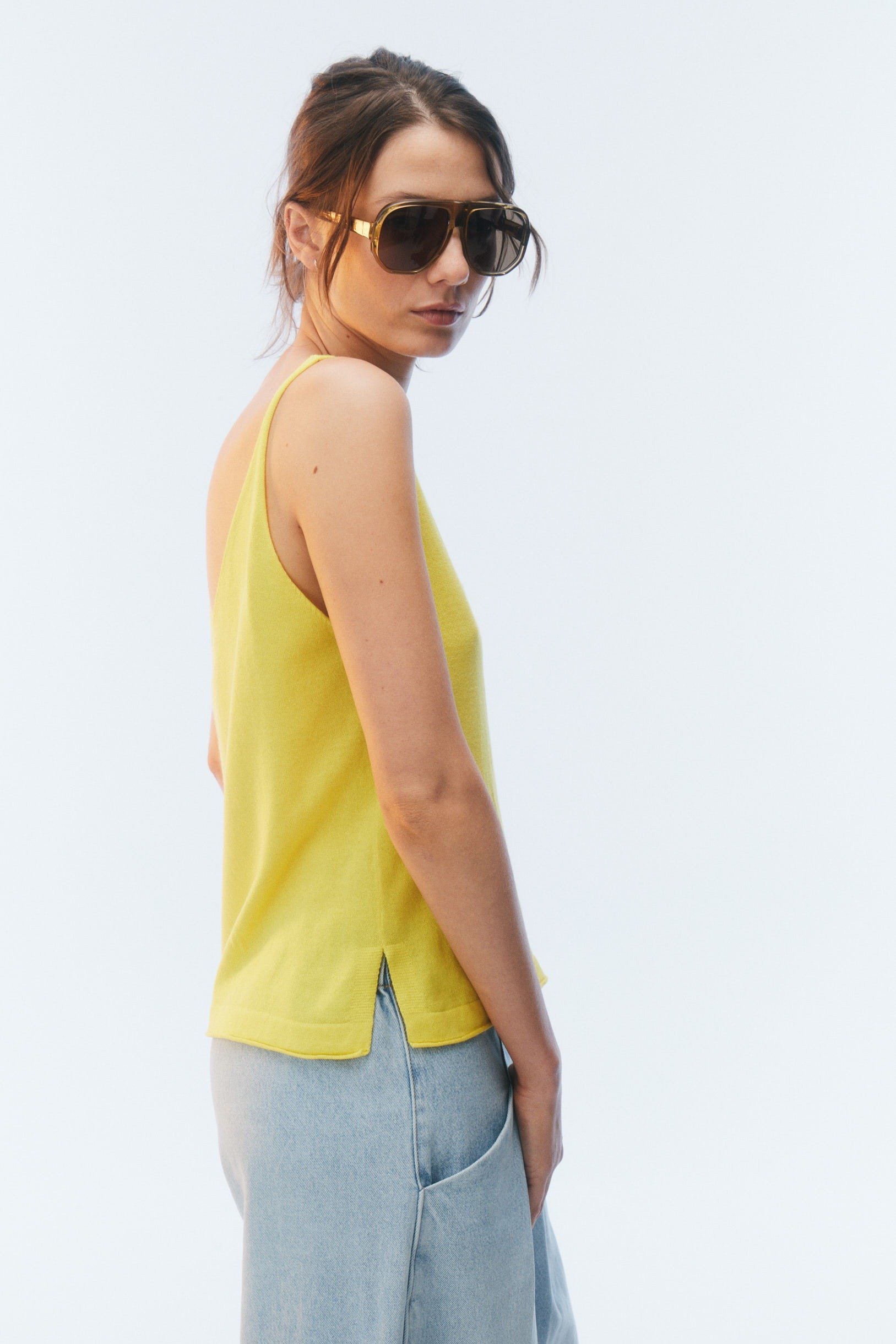MUSCULOSA AKINA