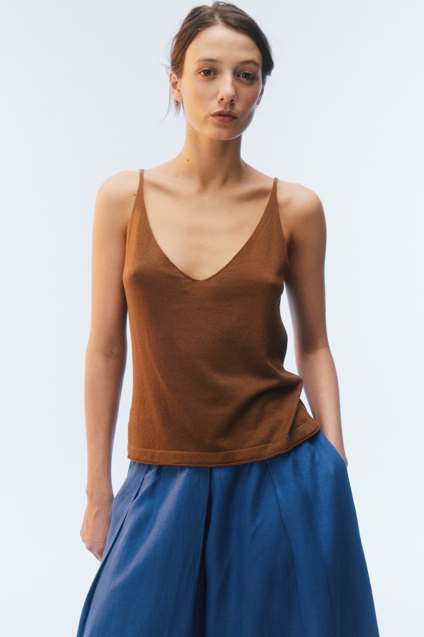 MUSCULOSA AKINA