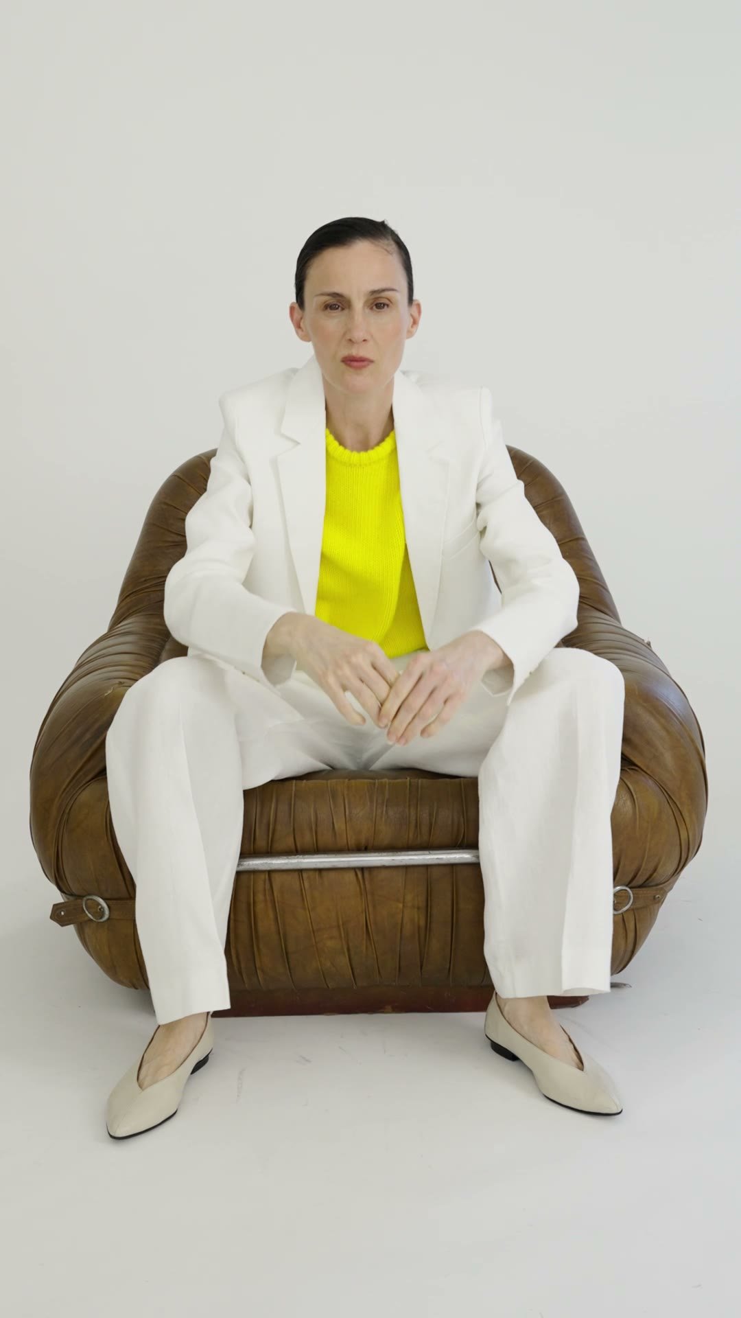Blazer_Ambar_Blanco.mp4